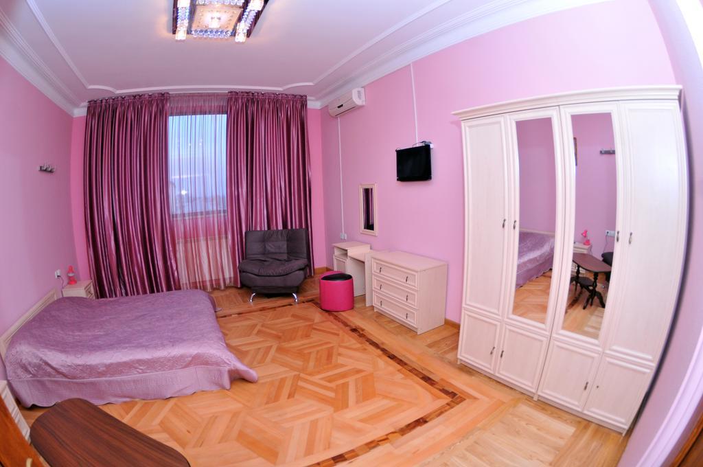 Hotel Relax Τυφλίδα Δωμάτιο φωτογραφία