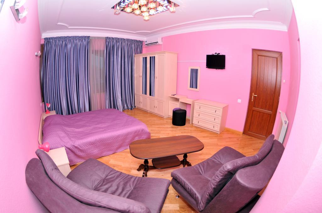 Hotel Relax Τυφλίδα Εξωτερικό φωτογραφία